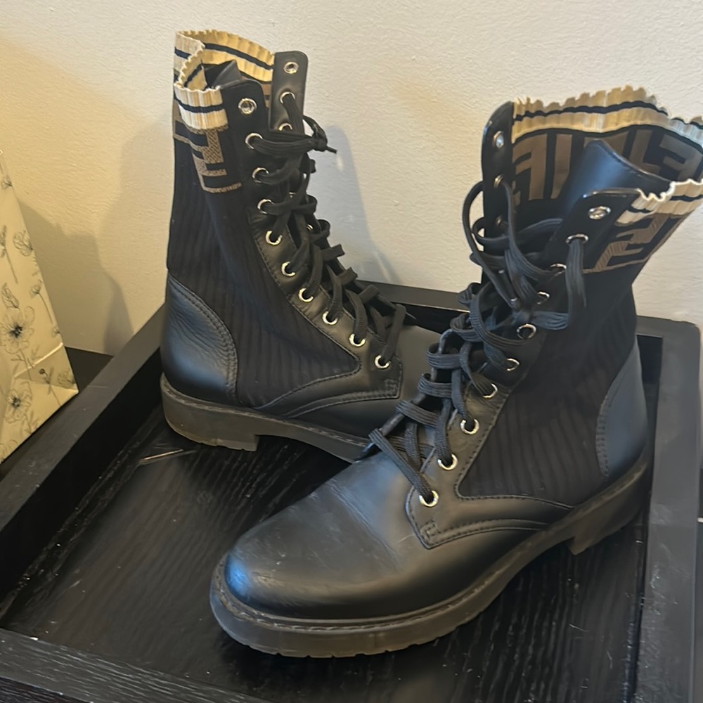 FENDI ROCKOKO COMBAT BOOT